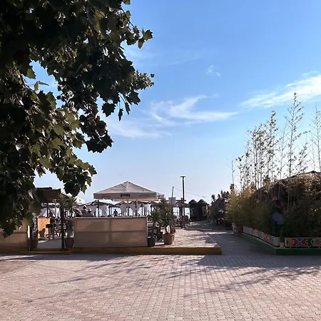 Joes Seafront Summer House Vergia Exterior photo